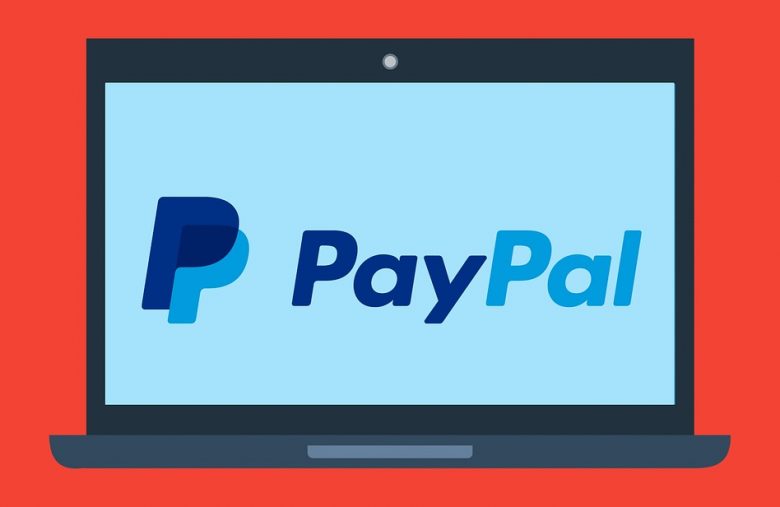 Coinbase allows the withdrawal of money via PayPal