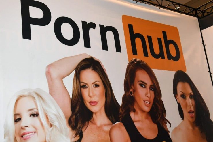 XXX video site Pornhub now accepts payments in Bitcoin BTC and Litecoin LTC